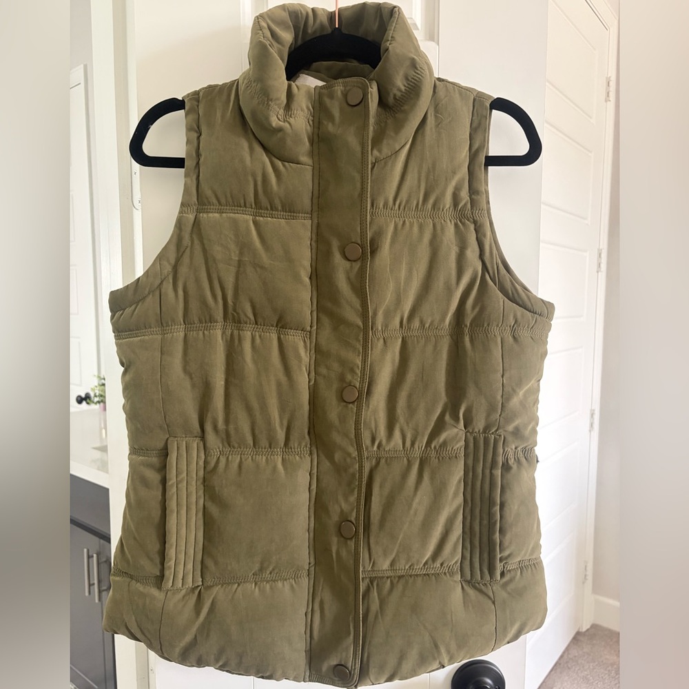 Olive Green Quilted Women's Vest